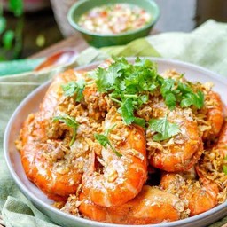 กุ้งทอดกระเทียม