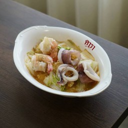 สุกี้ทะเล (กุ้งและหมึก)