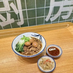 หมูสับพะโล้ไต้หวัน (กับข้าว200กรัม)