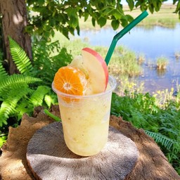 บุฟเฟต์ผลไม้ปั่น