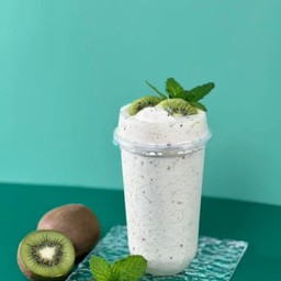 กีวี่ปั่นนมสด