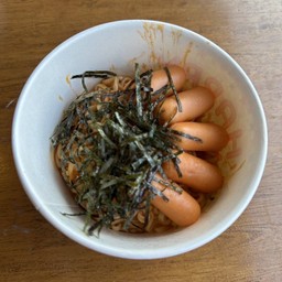 มาม่าหน้าไส้กรอก