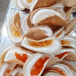 ขนมเบื้อง ใส่ รวม 10 ชิ้น