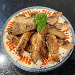 ฮัมมัสกับชวามาไก่ย่าง