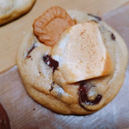 Dark Chocolate Marshmallow Soft Cookie 75 กรัม