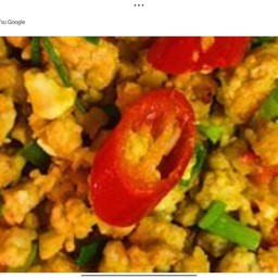 ผัดไข่เค็ม เป็นกับข้าว