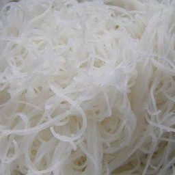 เครื่องเคียง เส้นเล็กลวก