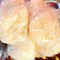 ข้าวเหนียวขาว หอมๆ นุ่มๆ