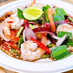 ยำกุ้งลวก