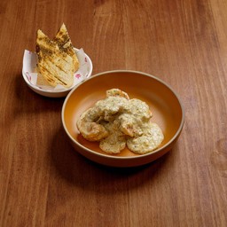 Garlic Prawns in Creamy White Wine Sauce