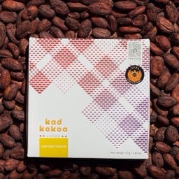 Chrysanthemum Chocolate Bar 47G.