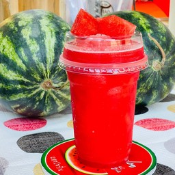 น้ำแตงโมปั่นสมูทตี้