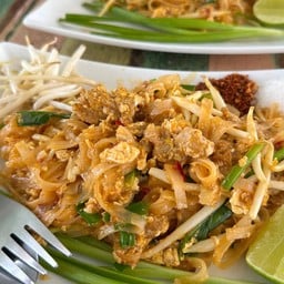 ผัดหมี่โคราชหมู