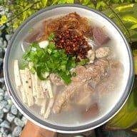 กระเพราพริกแห้ง