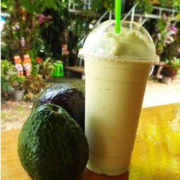 อะโวคาโดนมสด+กล้วยหอม