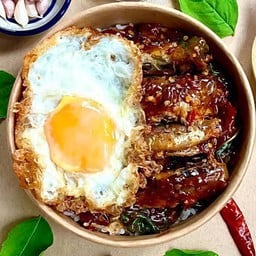 ข้าวหอมกะเพราปลากระป๋อง 3 ใจ