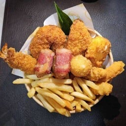 มีอันจะกิน ของทอดกินเล่น ปลายปีกเขย่า เฟรนฟรายส์ ยำผลไม้เกรดพรีเมียม