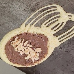 Nutella อัลมอนด์