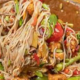 ตำซั่วขนมจีน