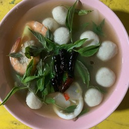 ต้มแซ่บทะเลรวม(นำ้ใส)