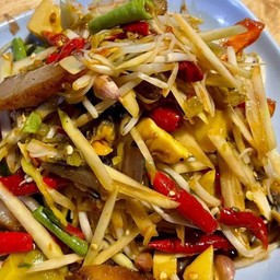 ตำคอหมูย่าง