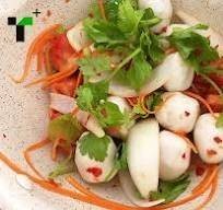 ยำลูกชิ้นปลา