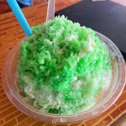 น้ำแข็งใส สามพี่น้อง