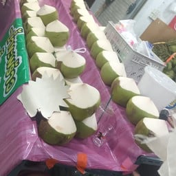 บ้านมะพร้าวน้ำหอมดำเนินสะดวกby เฮียเต็ก