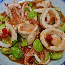 ข้าวกะปิถั่วฟักยาว