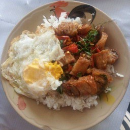 ร้านอาหารตามสั่งต้อยติ่ง