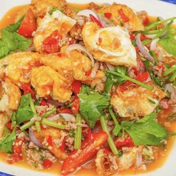 ยำไข่ดาว