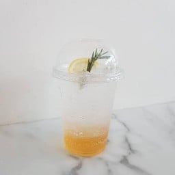 พีชโซดา