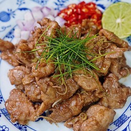 ข้าวเนื้อคั่วกะปิ