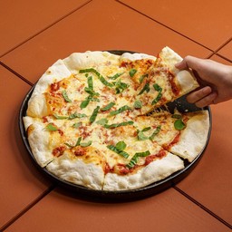 Magherita Pizza
