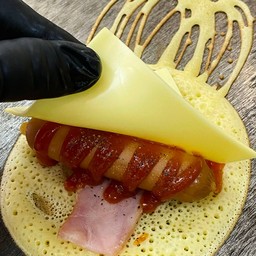 ไส้กรอก+เบคอน+ชีส