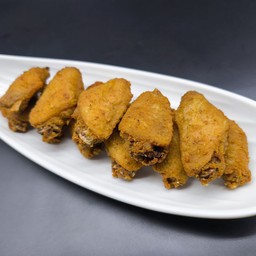 ปีกไก่ทอดเกลือ 炸盐鸡翅