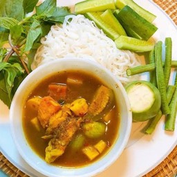 แกงไตปลา+เส้นขนมจีน