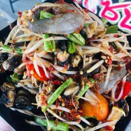 ตำกุ้งสดหอยเชอรี่