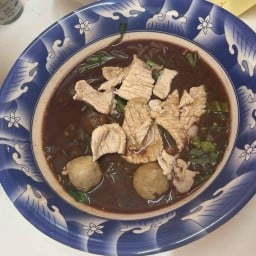 ก๋วยเตี๋ยวเลิศรส ตลาดโชคอำนวย ตำหรุ-บางพลี สาขา 8