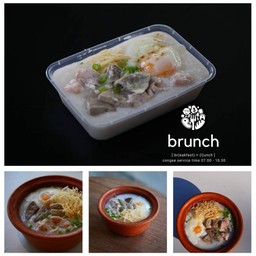 โจ๊กหม้อดินหมู