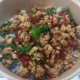 ข้าวกะเพราหมูสับ