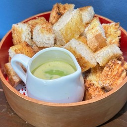 ปังกรอบ