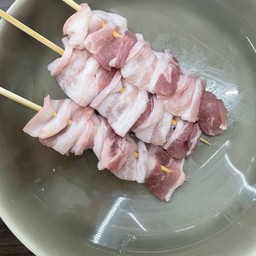 สามชั้น