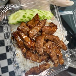 คอหมูย่างกระเทียมราดข้าว