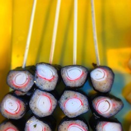 ไก่จ้อพันส่าหร่ายไส้ปูอัด