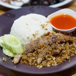 ข้าวกั้งทอดกระเทียม