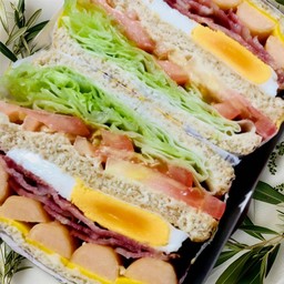 แซนวิชเบค่อน+ไข่ดาว