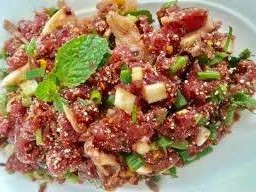 ก้อยเนื้อ มะนาว