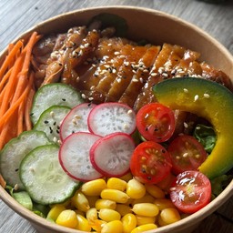 สลัดไก่ย่างเทอริยากิ