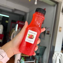 น้ำสตรอเบอรีี่